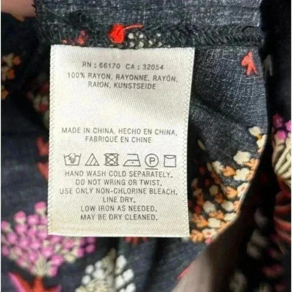 Anthropologie Conversations Top Small 28 of 52 Long sleeves Button Front - Picture 5 of 9